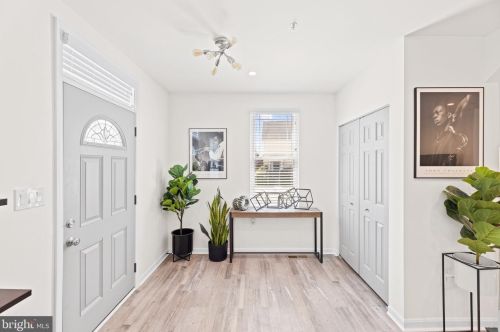 1805 Tobias Dr, Washington, DC 20020-2844