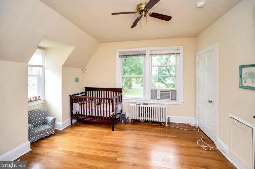 142 Main St, Bowling Green VA  22427-9425 exterior