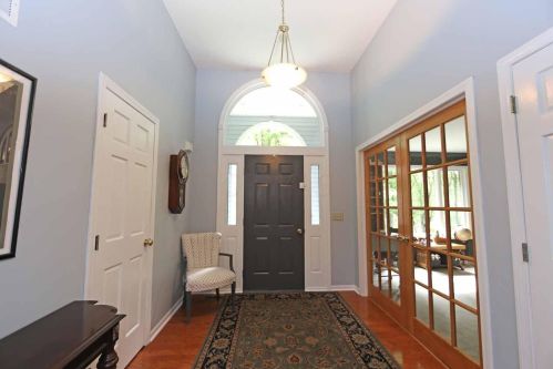 17669 Gambier Rd, Mount Vernon, OH 43050-8088