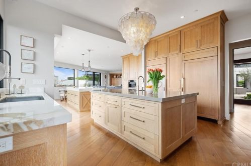 82 Monarch Bay Dr, Dana Point CA  92629-3428 exterior