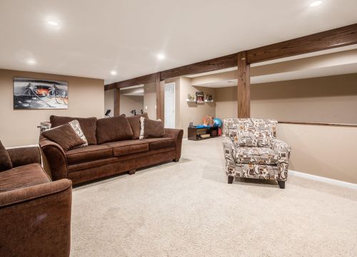 3230 Weeping Spruce Dr, Darbydale OH  43123-1490 exterior