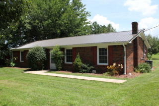7187 Dodson Branch Rd, Cookeville, TN 38501-9345