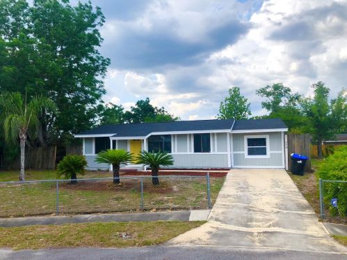 319 Prevo Dr, Apopka, FL 32712-5257