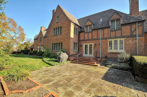 5734 Woodland Rd, Pittsburgh PA  15232-2818 exterior