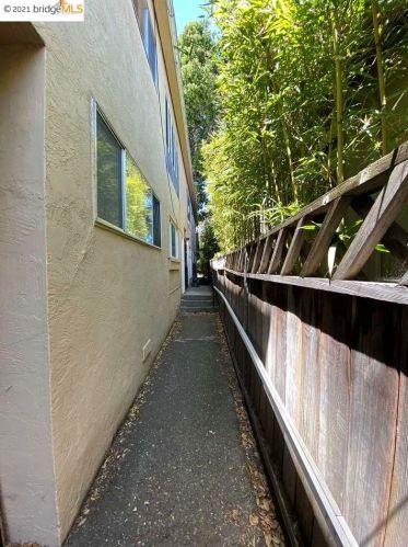 1635 Francisco St, Berkeley CA  94703-1257 exterior