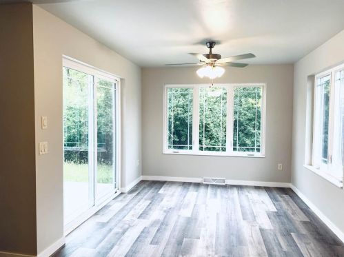 130 Stone Castle Dr, Fond Du Lac WI  54935 exterior