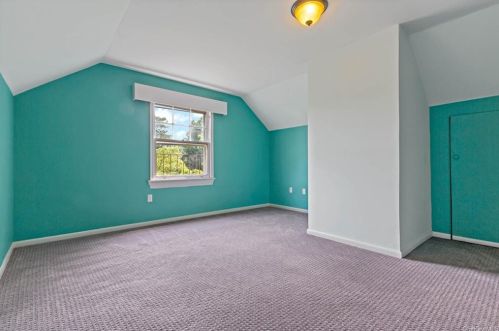 44 Greenridge Ave, White Plains NY  10605-1622 exterior