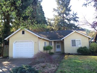 5997 A St, Springfield OR  97478-5482 exterior
