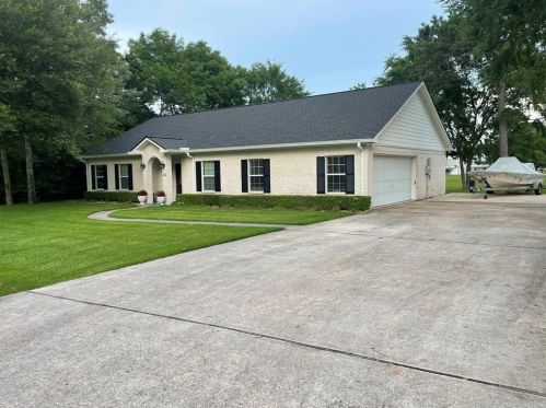 22 Greenway Dr, Chita, TX 75862-6988
