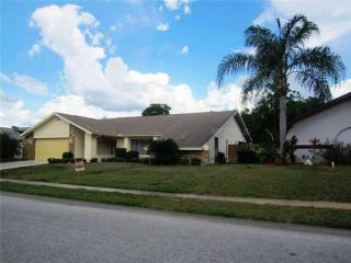8006 Woodbrook Ct, Port Richey, FL 34667-1423