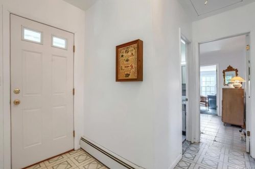 3 Hemlock Dr, Mahopac NY  10541-5357 exterior