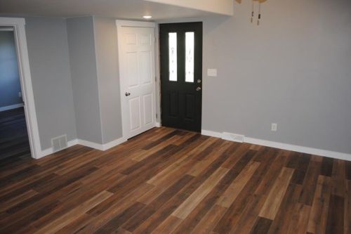 317 Trailer Blvd, New Kensington PA  15068-3946 exterior