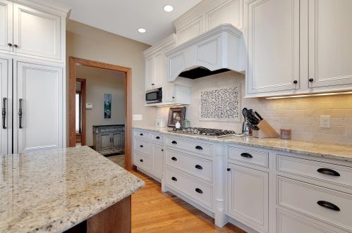 803 Aldon Dr, Saint Cloud MN  56301-5957 exterior