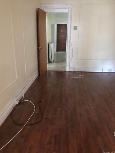 145 12th Ave, Mount Vernon, NY 10550-2914