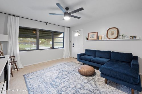 1210 Yale Ln, Cocoa, FL 32922-6537