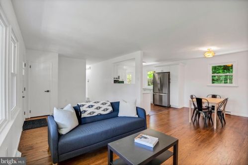 57 Evergreen Ave, Blenheim NJ  08012-3222 exterior