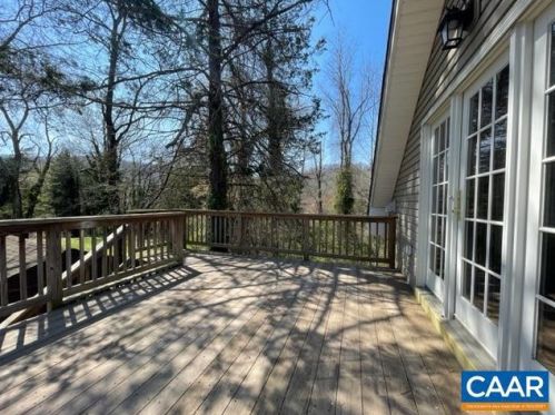 697 Greene Acres Rd, Stanardsville VA  22973-2521 exterior