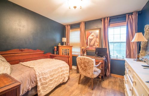 1180 Auburn Rd, West Bend WI  53090-5465 exterior