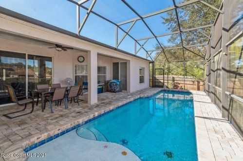 5660 Brandon St, Cocoa, FL 32927-2307