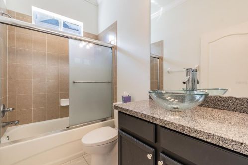 4823 Sky Blue Dr, Lutz FL  33558-8055 exterior