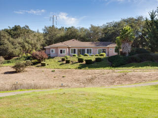 1010 Redberry Pl, Nipomo, CA 93444-5709