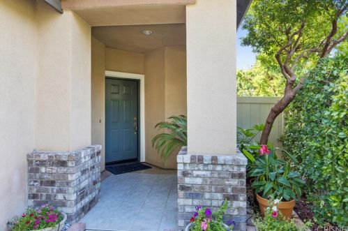 27645 Atlas Ln, Santa Clarita, CA 91351-3460