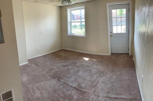 616 Montclair St, Pittsburgh PA 15217-2808 exterior