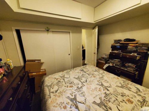 41-12 41st St, Long Island City NY  11104-1025 exterior