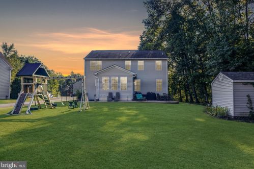 6245 Hawser Dr, Owens, VA 22485-2448