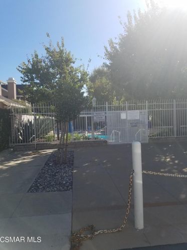 1934 Rory Ln, Simi Valley, CA 93063-4382