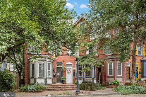 1003 Monroe St, Wilmington, DE 19801-1338