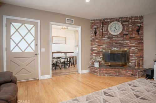 842 Juanita Ave, Glendora CA  91740-6028 exterior