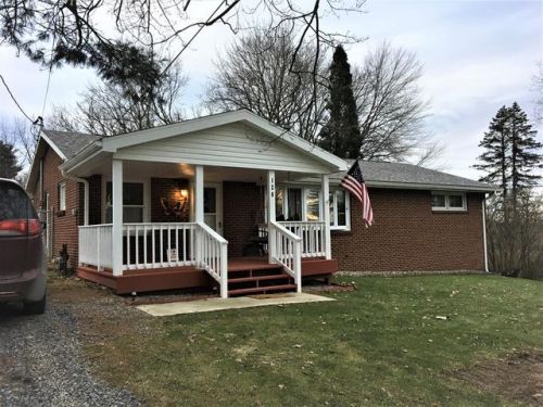 120 2nd St, Shippenville, PA 16254-3814