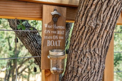 2178 Ridge Rider Rd, Lake Nacimiento CA  93426-9605 exterior