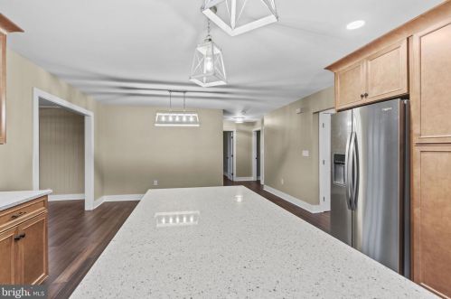 250 Shady Ln, Carlisle PA  17013-1637 exterior