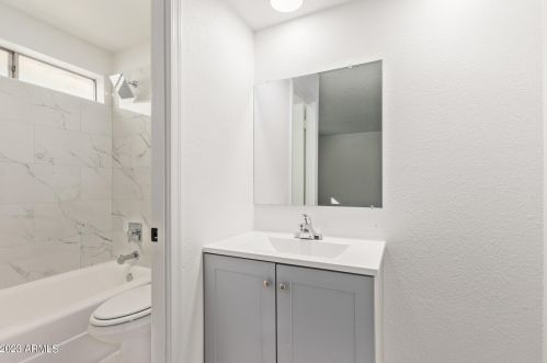 2333 41st Dr, Phoenix AZ  85009-1062 exterior