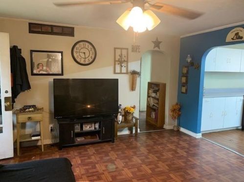 54 Center St, Clinton County OH  45169-1001 exterior