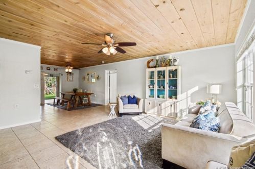 4614 Citrus Blvd, Palm City, FL 34990-8752
