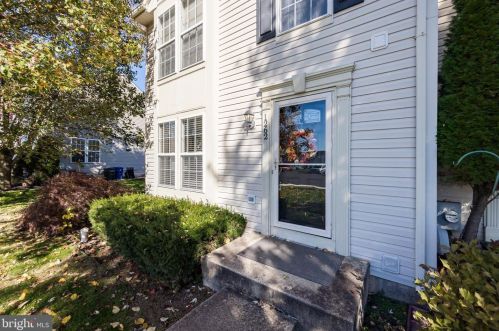 1262 Hunter Ln, Perkiomenville, PA 18074-9447