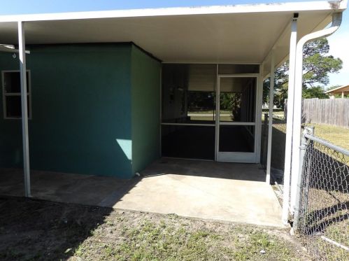 1650 Waycross Cir, Deltona FL  32725-7665 exterior