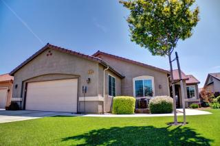 5556 Erin Ave, Fresno, CA 93727-6165