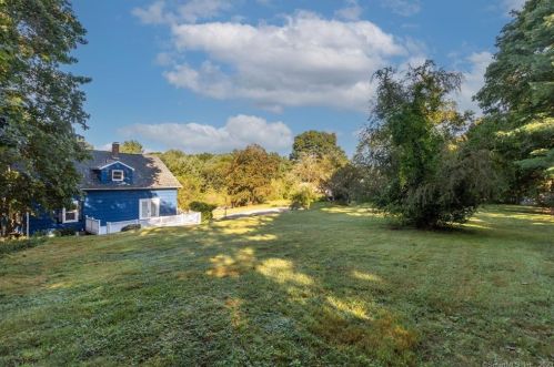 310 State Ave, Killingly CT 06241-2013 exterior