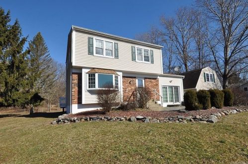 275 Kings Hwy, Warwick, NY 10990-3416