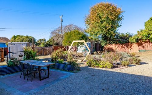 1129 Wanda Ave, Seaside CA  93955-5430 exterior
