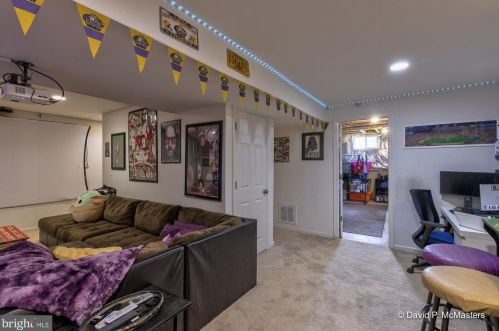 21 Trotting Way, Charles Town WV  25414-3308 exterior