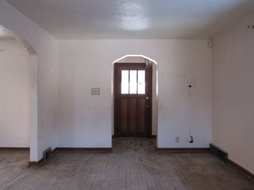832 Woodward St, Mckeesport PA  15132-1659 exterior