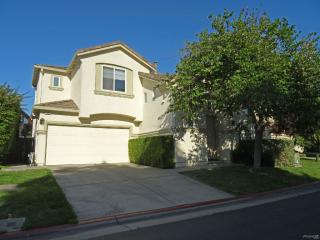 2857 Roseau Way, Sacramento, CA 95833-3585