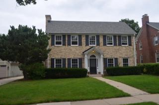 2634 Newton Ave, Milwaukee WI  53211-2657 exterior