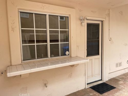 2401 Rockefeller Ln, Redondo Beach CA  90278-3806 exterior