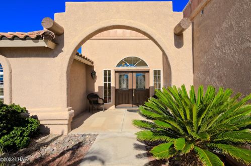 3815 Breakwater Dr, Lake Havasu City, AZ 86406-4323